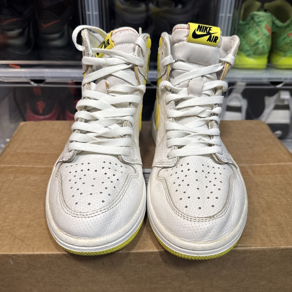 Nike air Jordan 1 Retro High - First Class Flight - size 8.5 men - Picture 4 of 7